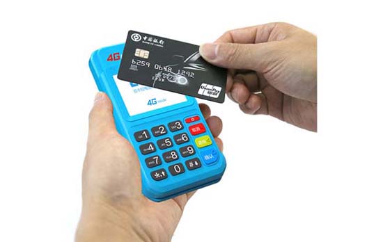 刷POS机自己刷卡是否犯法？详解刷POS机自己刷卡的风险和法律责任 